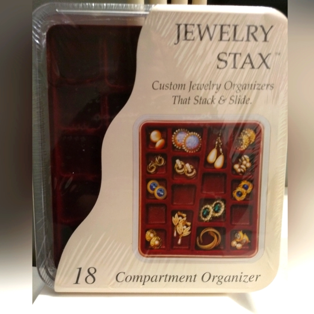 Neatnix Jewelry Stax 18 compartments NWT